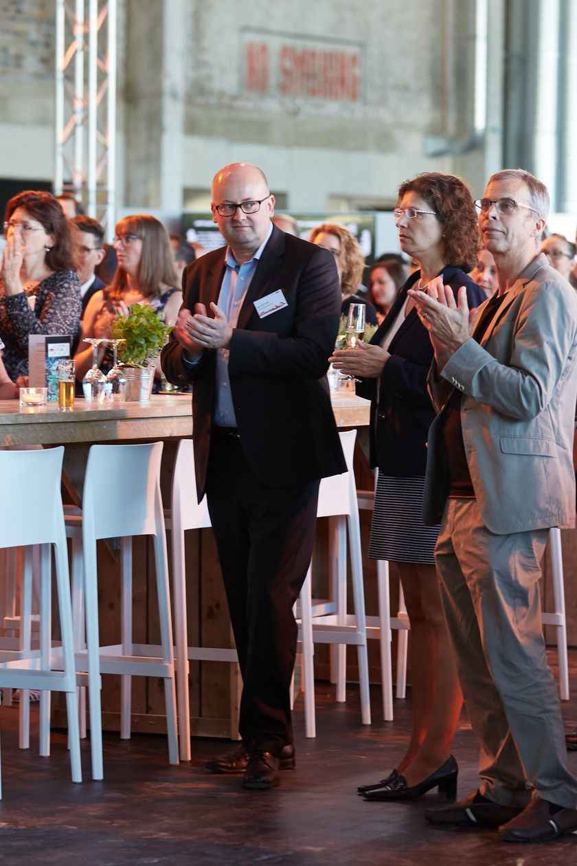 Menschenmenge auf einer Networking Veranstaltung