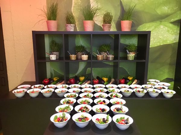 Nachhaltiges Catering in kleinen Schälchen